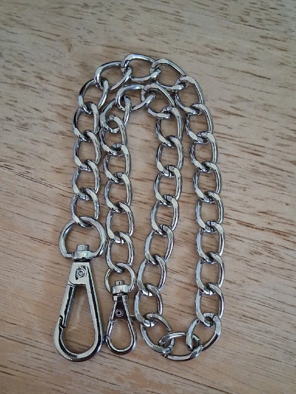 Silver Wallet KeyChain with Dual Lobster Clasps NN130